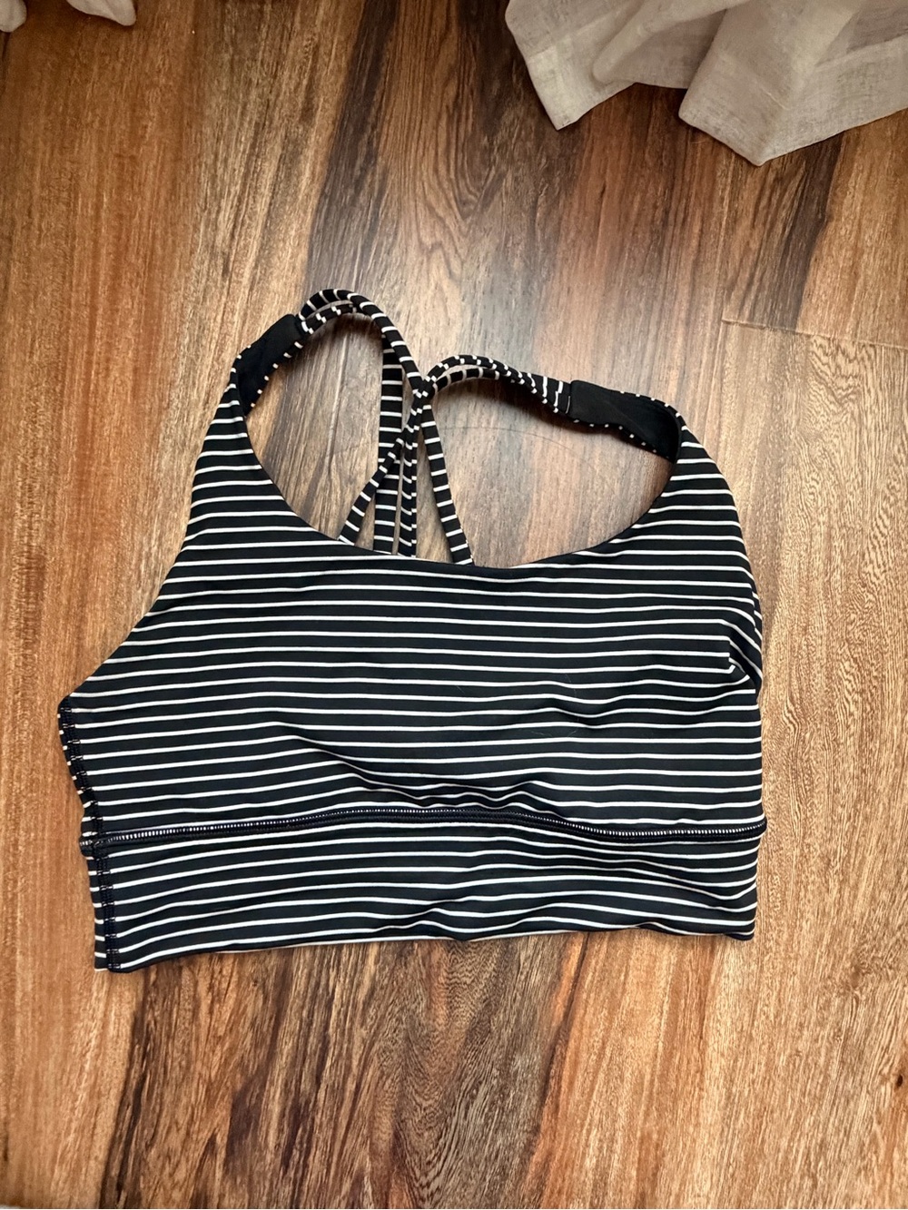 Lululemon long line Striped Black & White Sports Bra